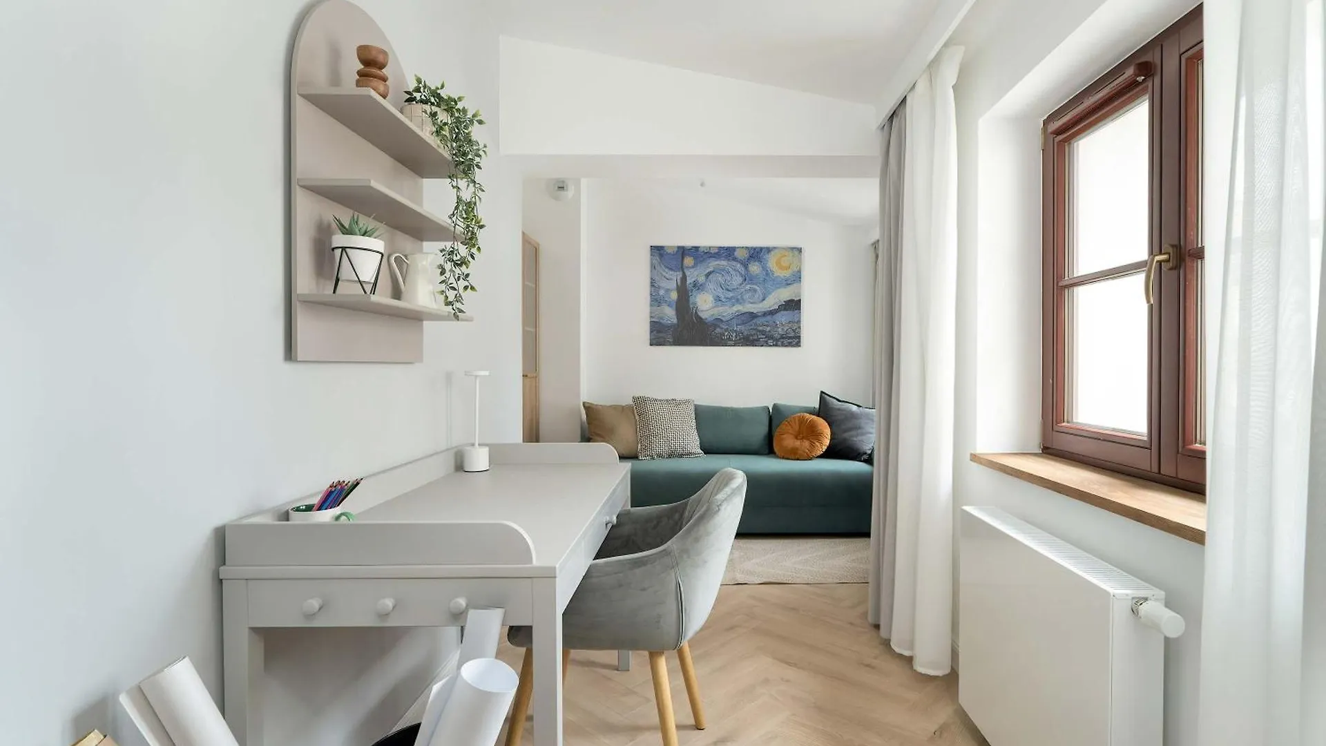 Przestronny Apartament Z Biurkiem W Centrum Poznania Blisko Rynku I Parku By Noclegi Renters 0*, Poznan Poland