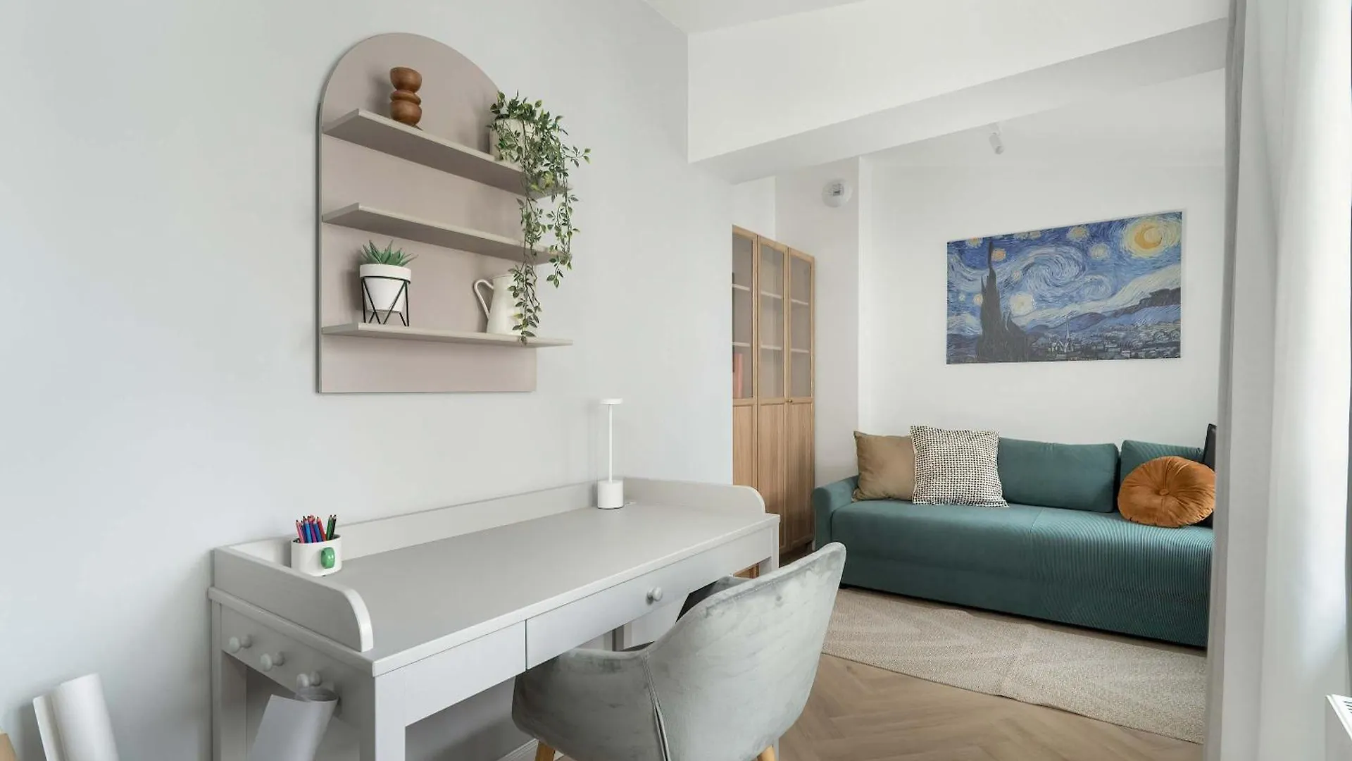 Przestronny Apartament Z Biurkiem W Centrum Poznania Blisko Rynku I Parku By Noclegi Renters